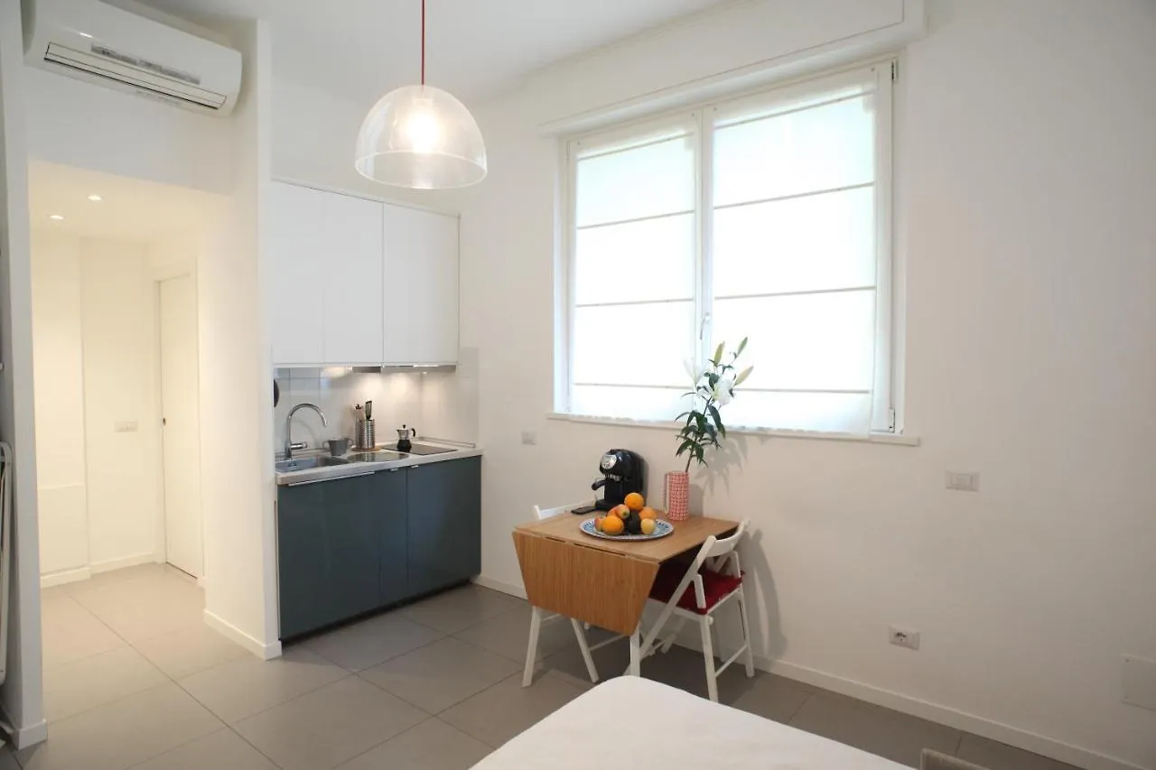 Apartment Boutique Home Duomo E Universita Bocconi Milan